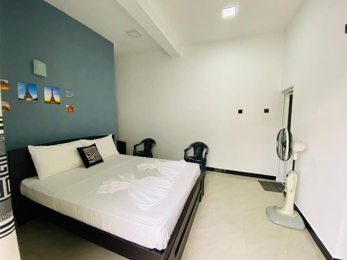Mountain White Villa By Sunrise Kandy Exterior foto